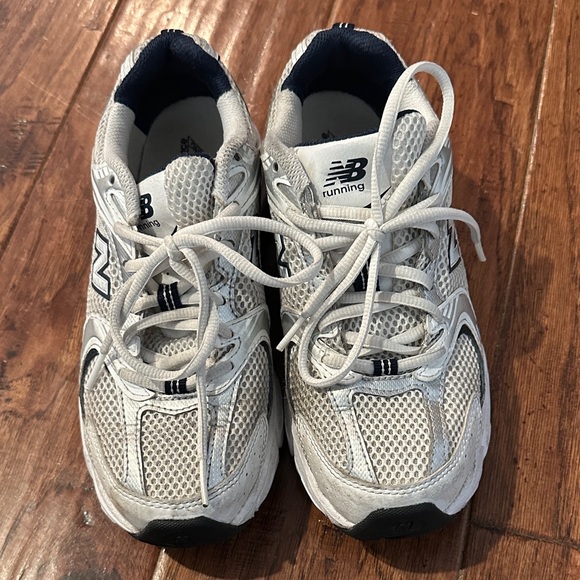 New Balance Kids White and Navy Sneakers - Picture 1 of 3